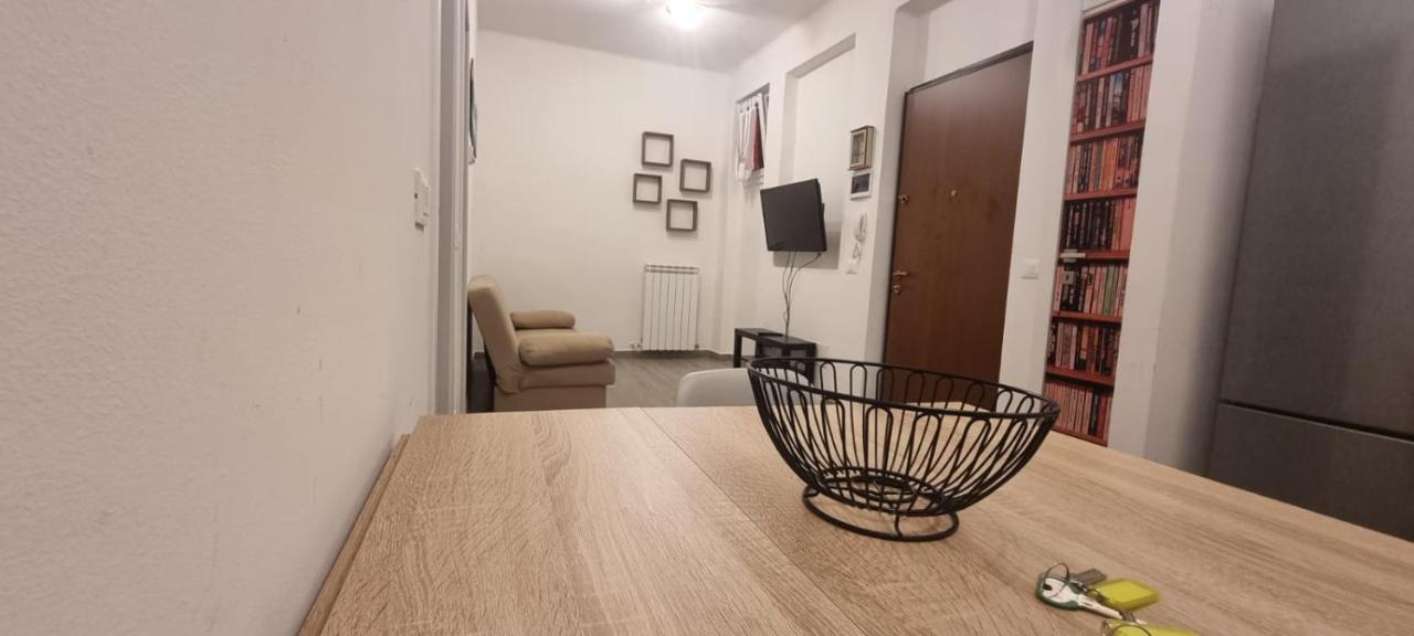 Casa Adriana Apartment Пиаченца Екстериор снимка
